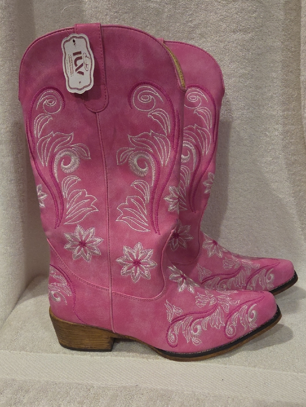 IUV EMBROIDERED COWGIRL BOOTS